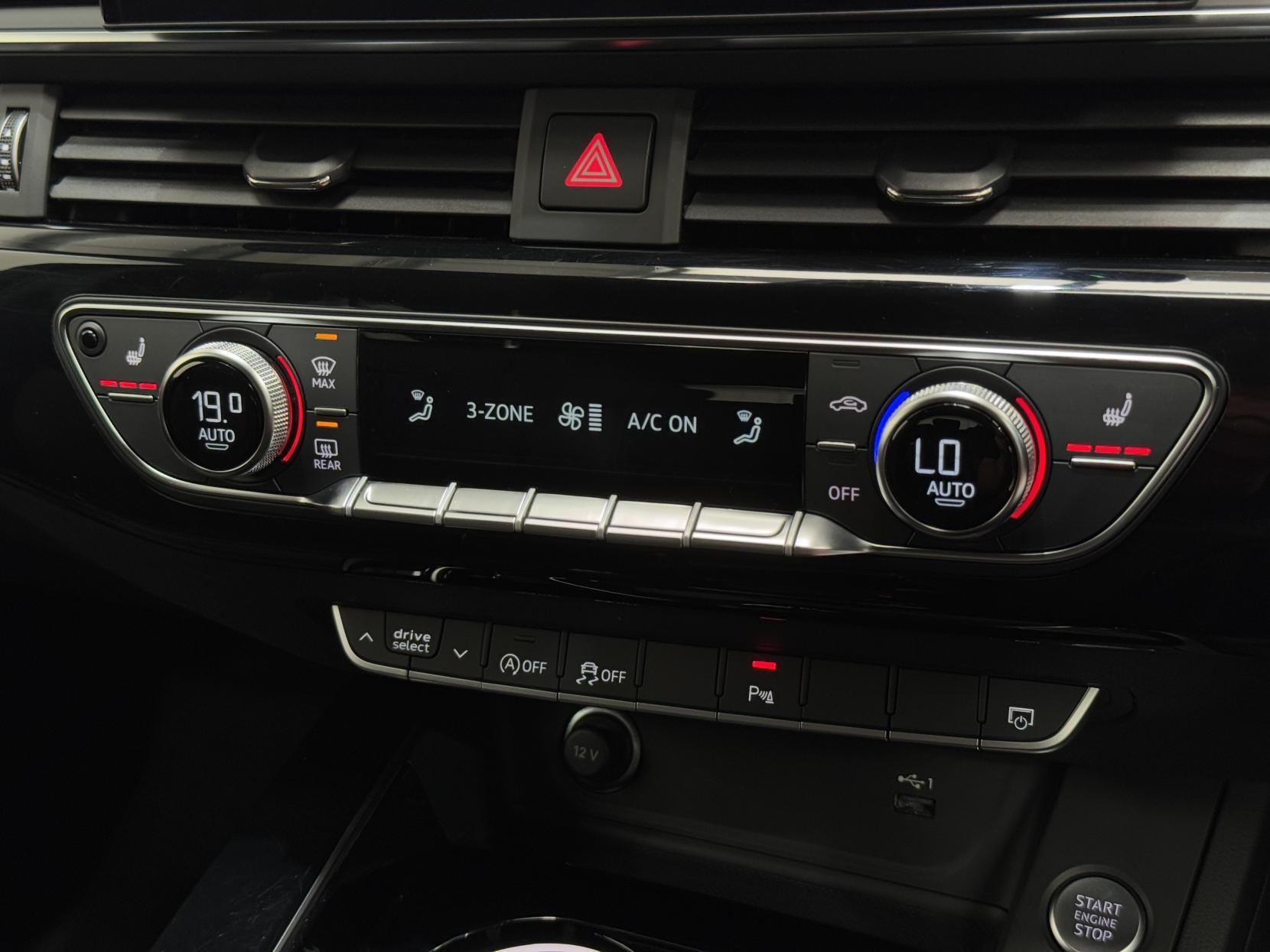 Audi A4 Avant view 27