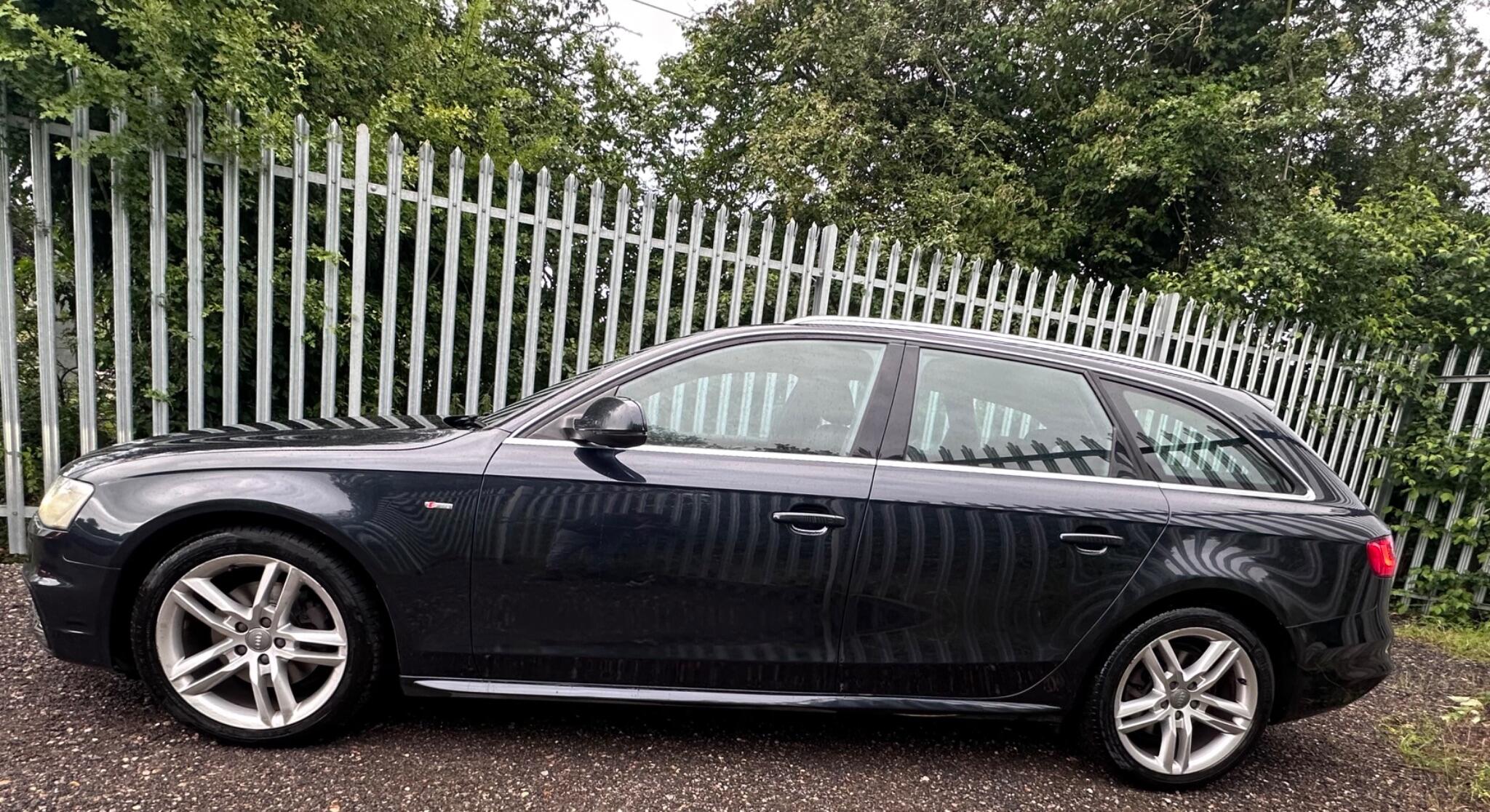 2015 Audi A4 Avant image 13