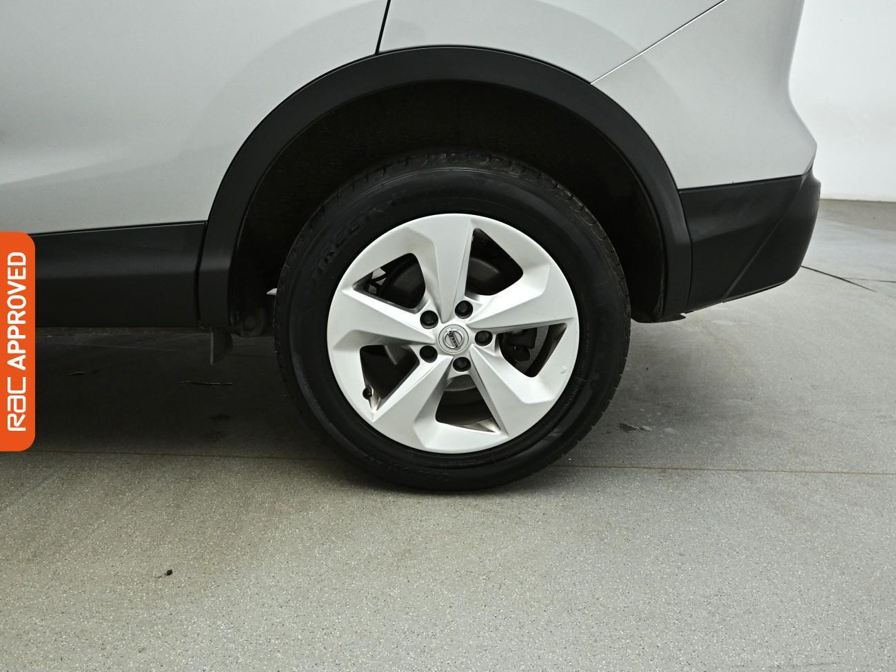 Nissan Qashqai view 26