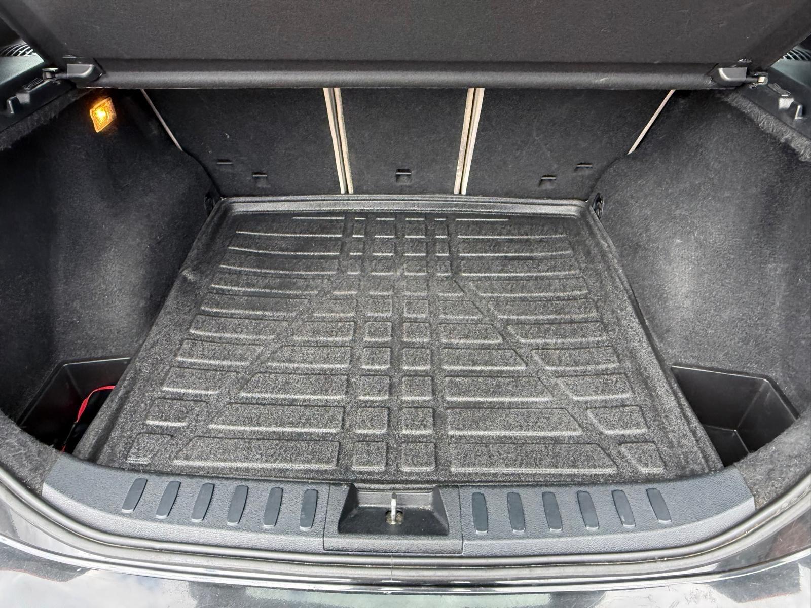 BMW X1 view 94