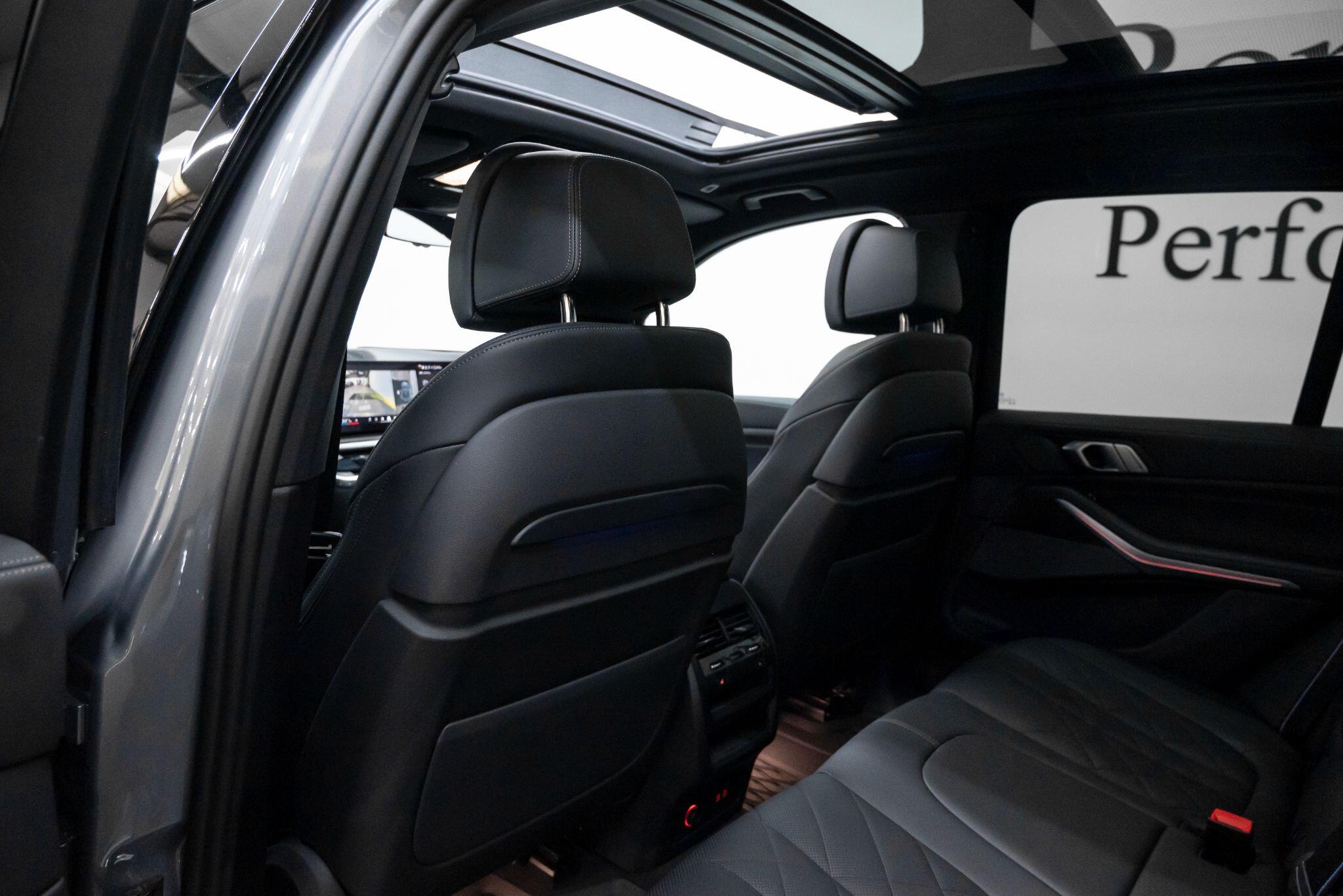 BMW X5 view 27
