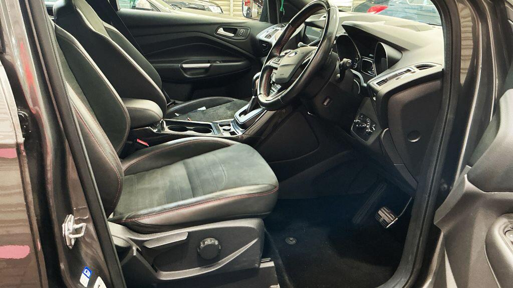 Ford Kuga view 12