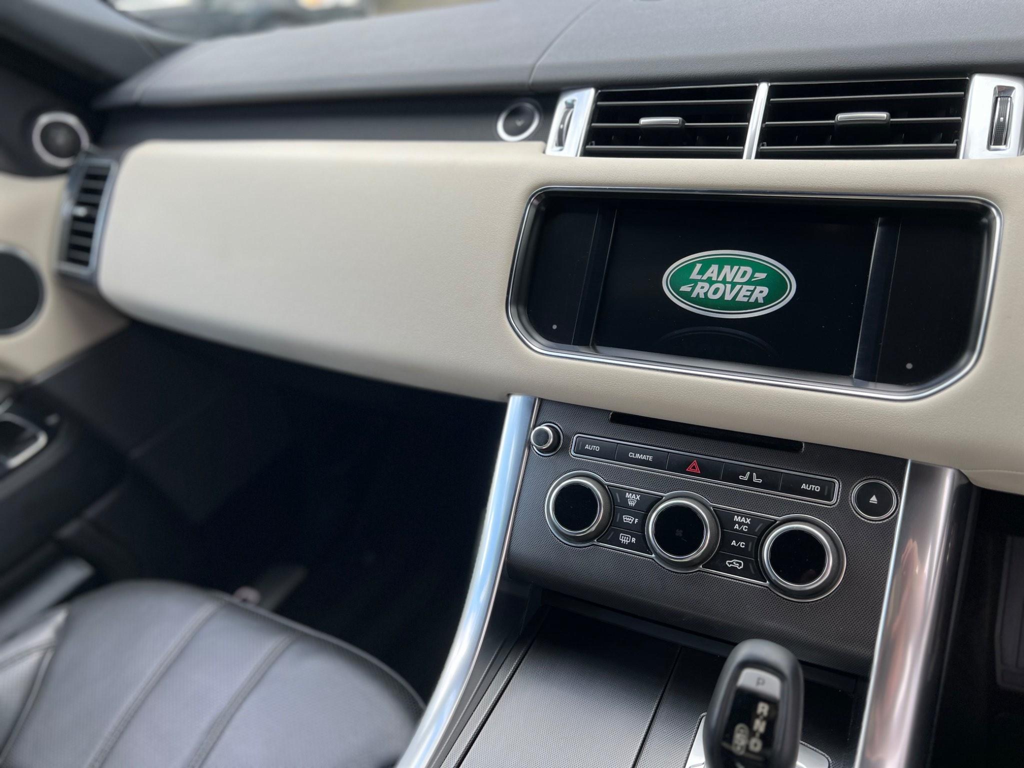 Land Rover Range Rover Sport view 34