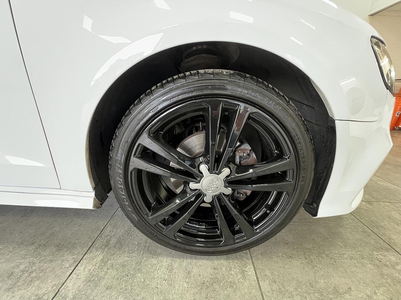 Audi A3 view 22