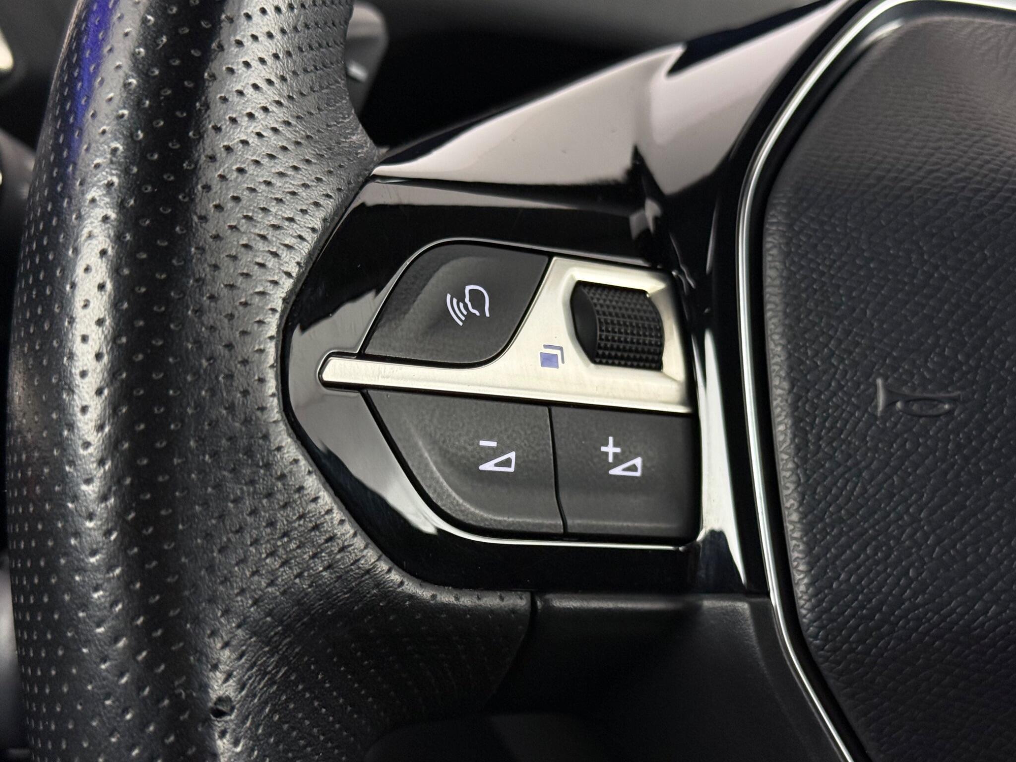 Peugeot 3008 view 15
