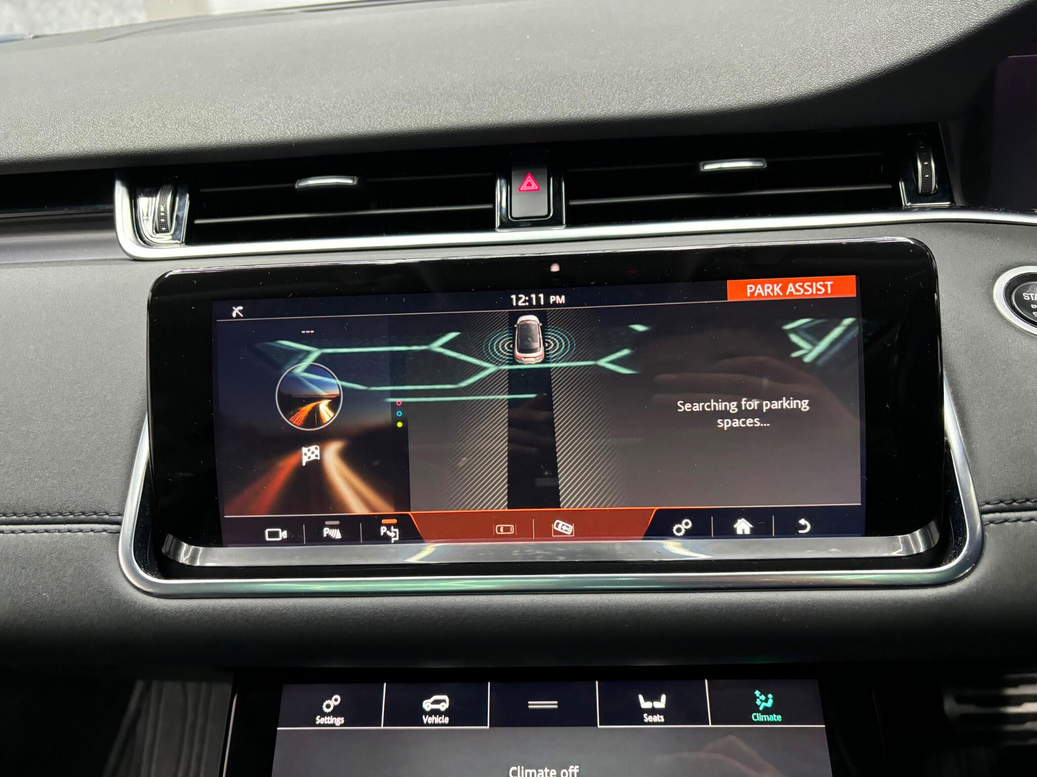 Land Rover Range Rover Evoque view 17