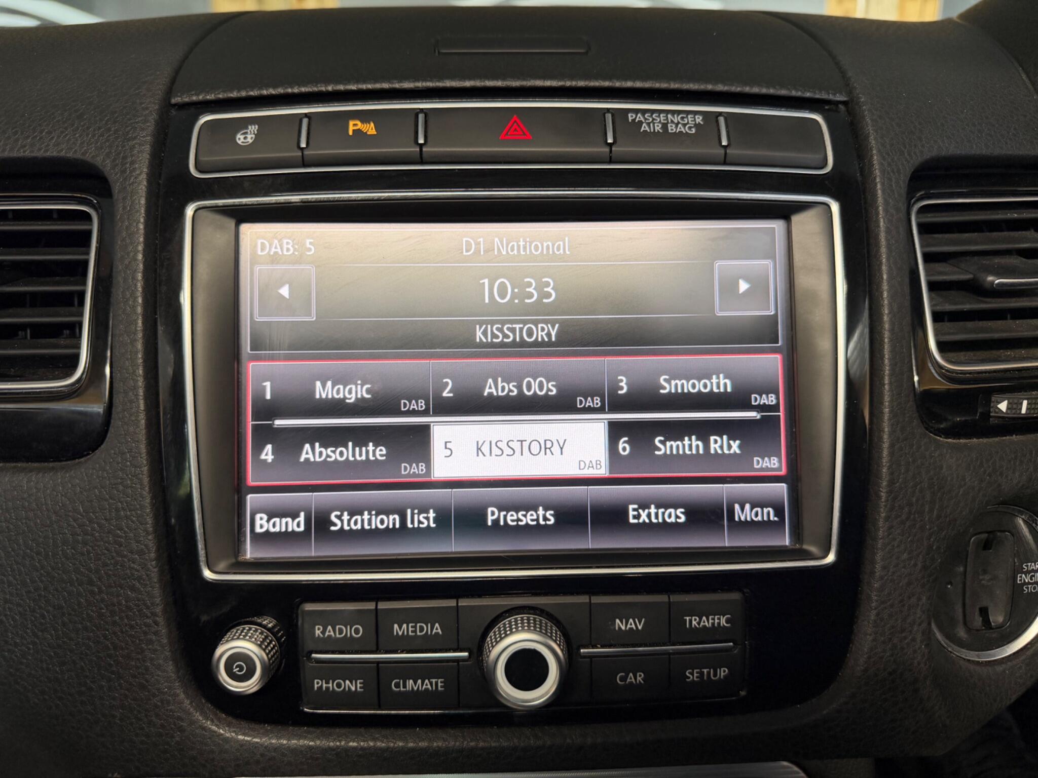 Volkswagen Touareg view 40
