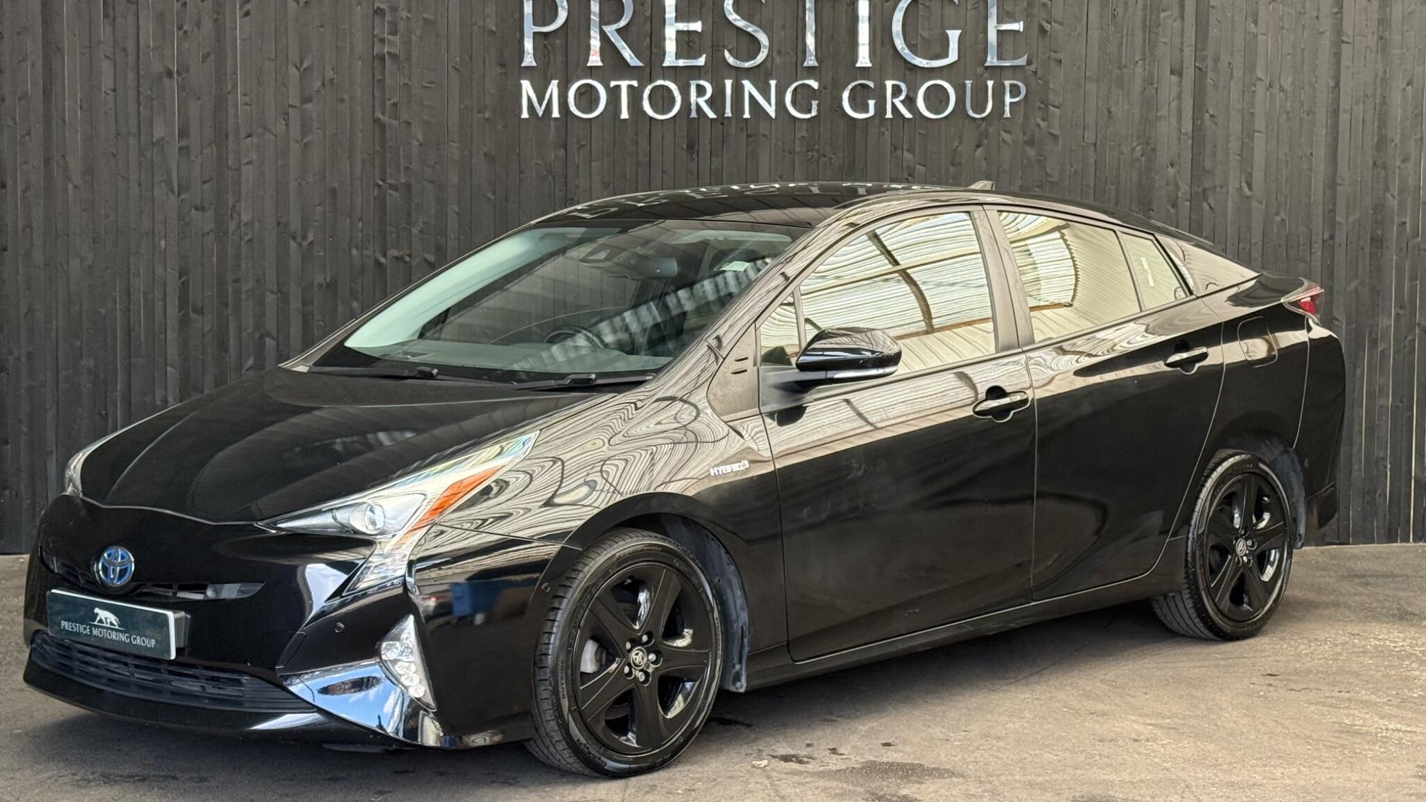 Toyota Prius view 5