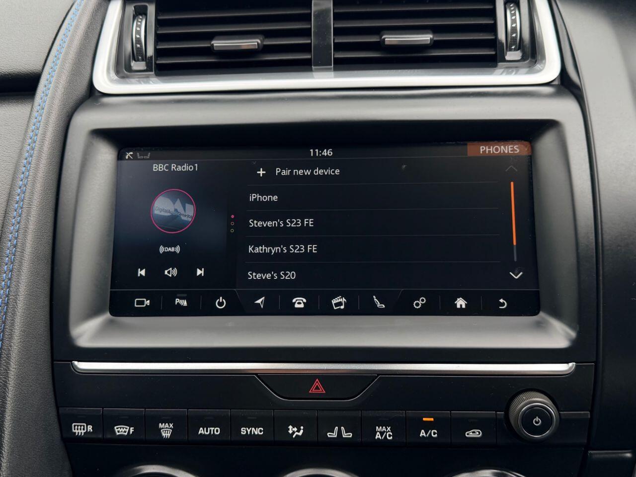 Jaguar E-Pace view 44