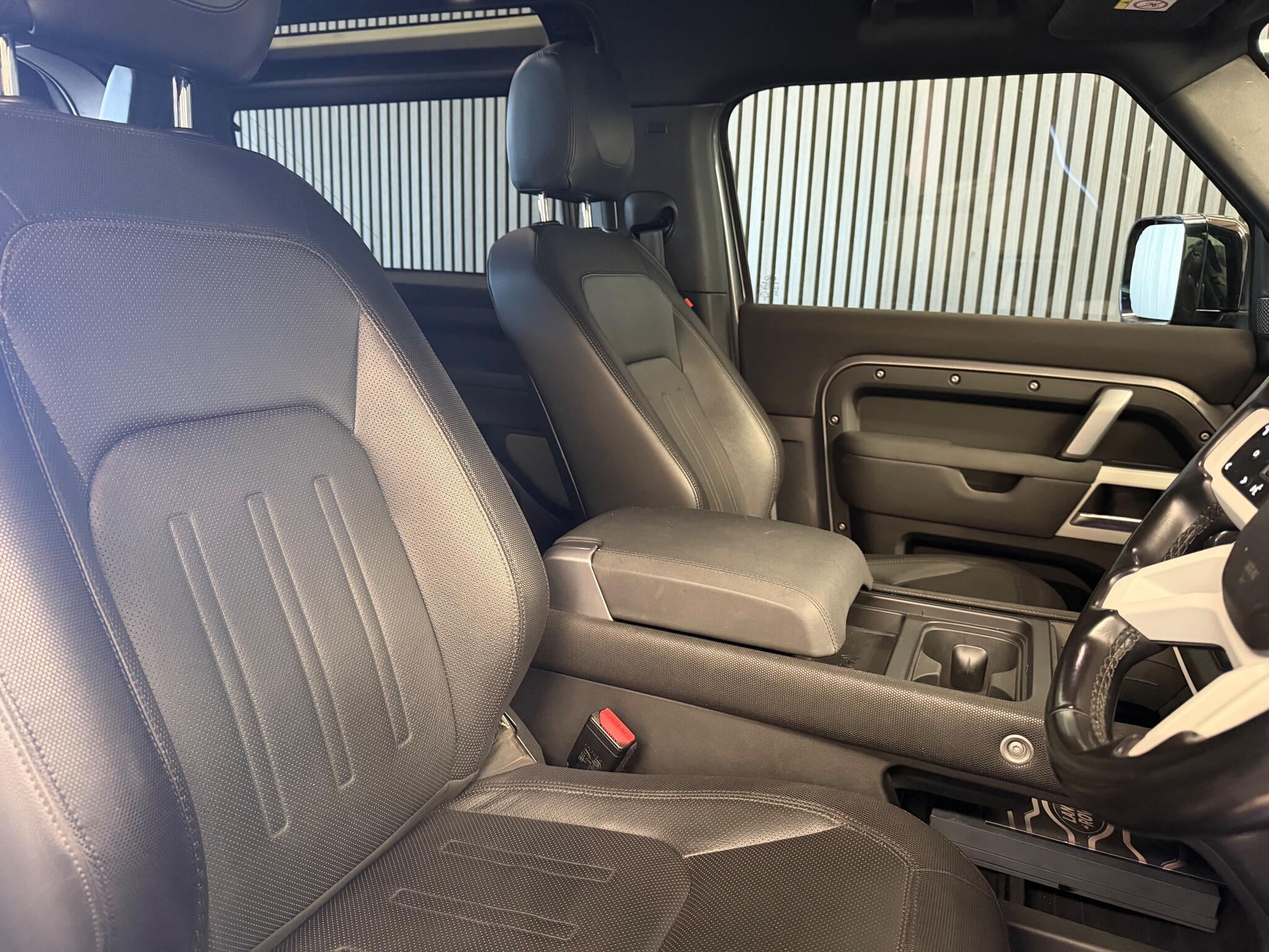 Land Rover Defender view 8