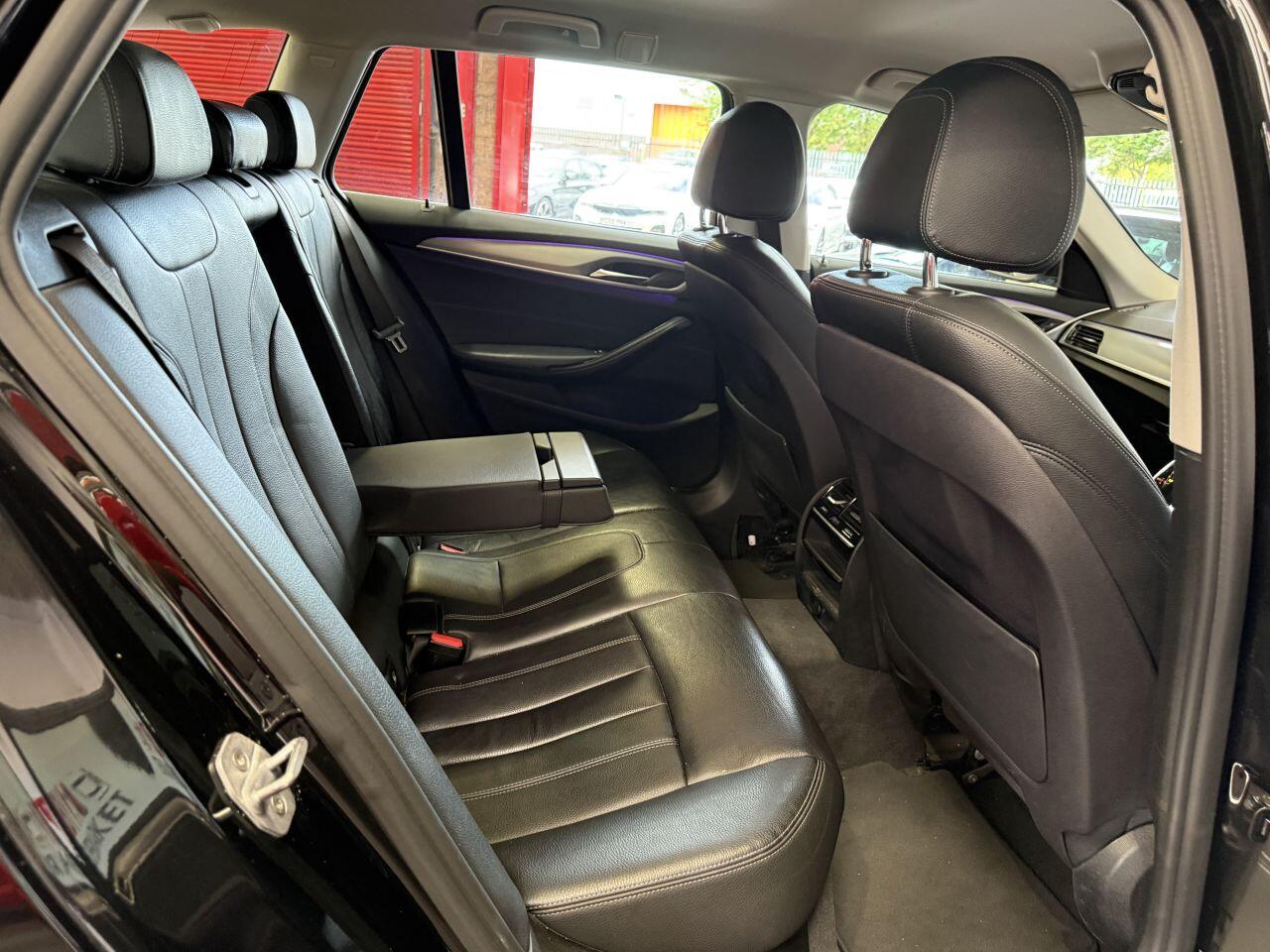BMW 5 Series view 69