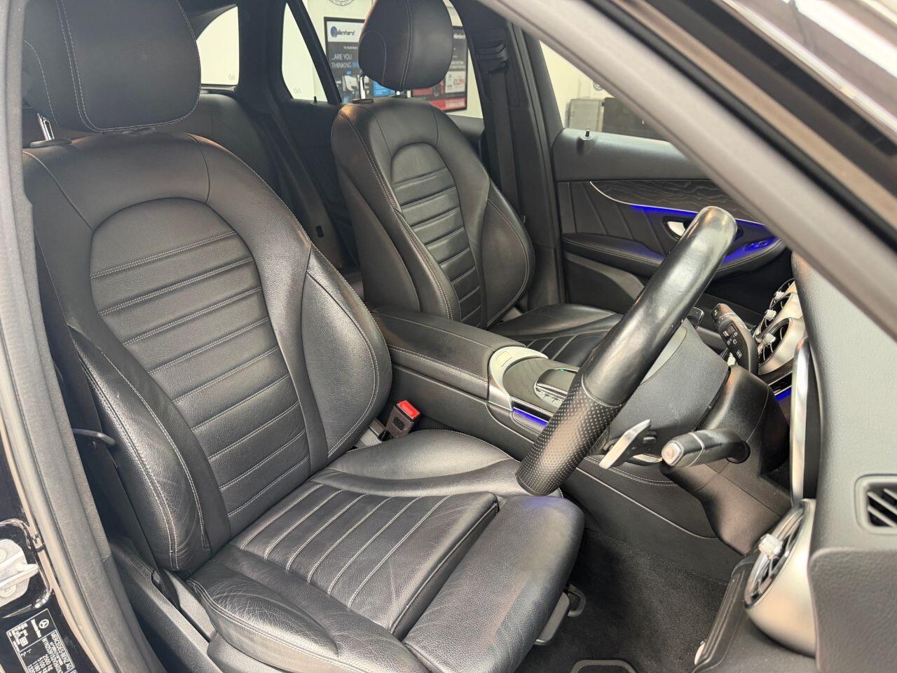 Mercedes-Benz GLC view 4