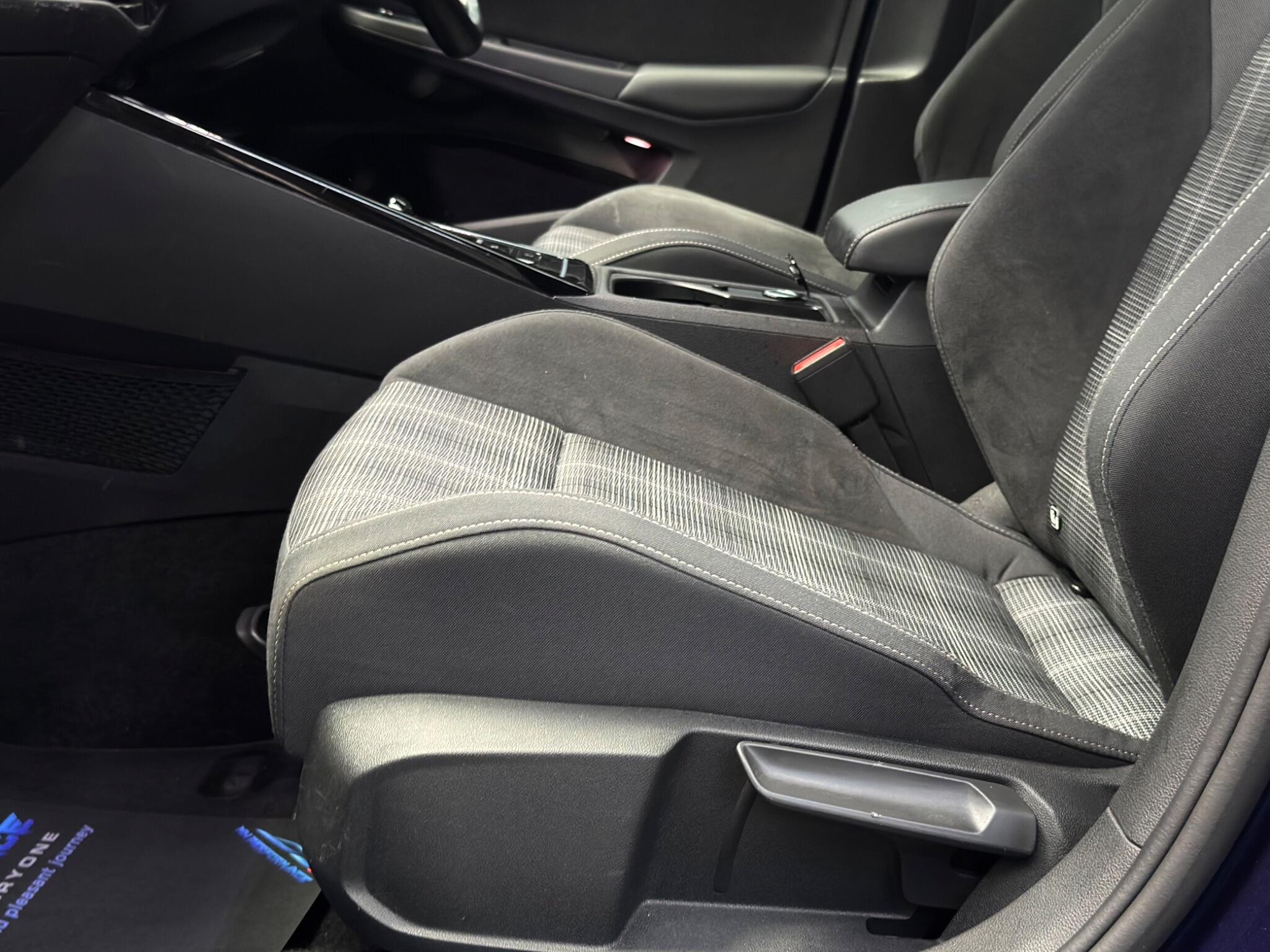 Volkswagen Golf view 49