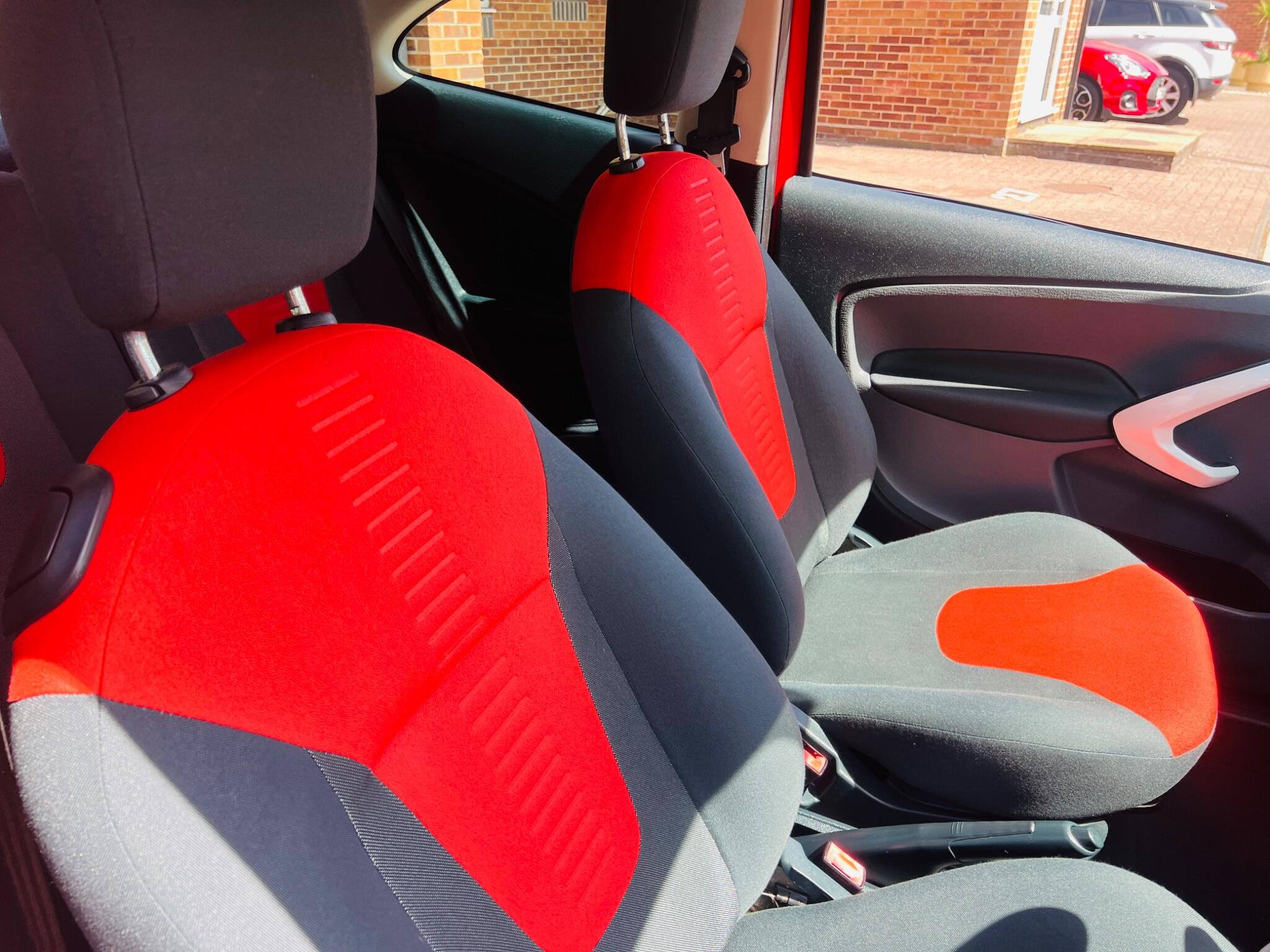 Ford Ka view 35