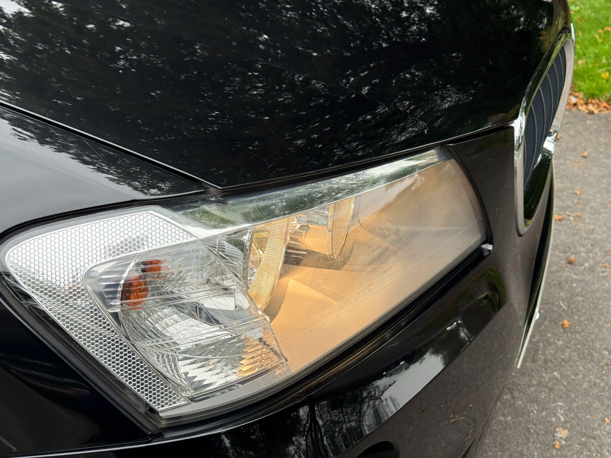 BMW X3 view 13