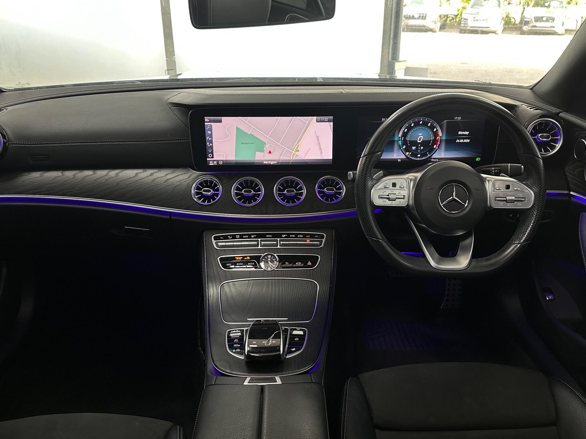 Mercedes-Benz E Class view 16