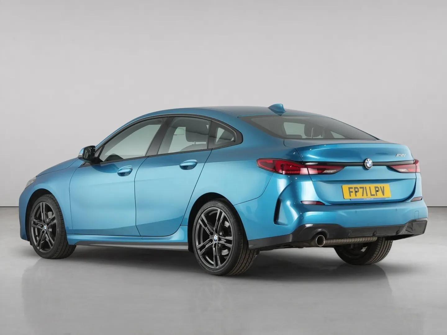 BMW 2 Series view 9