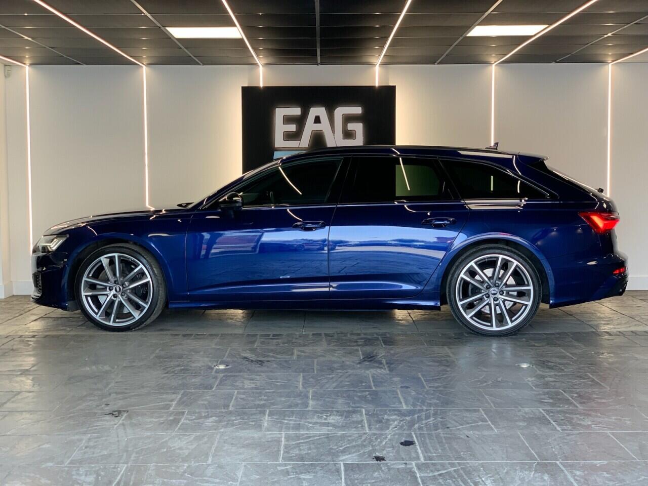 Audi S6 Avant view 3