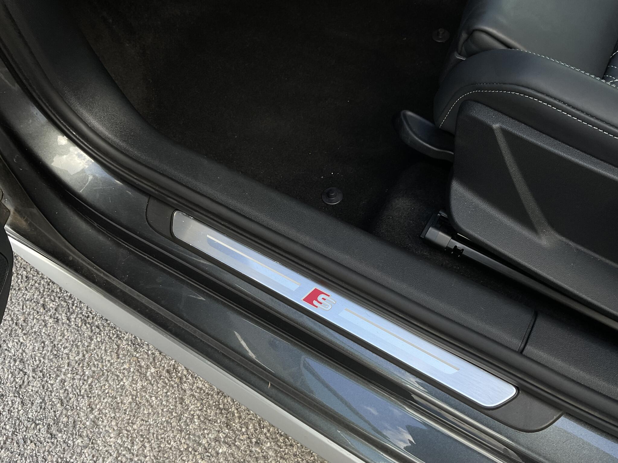 Audi S3 view 20