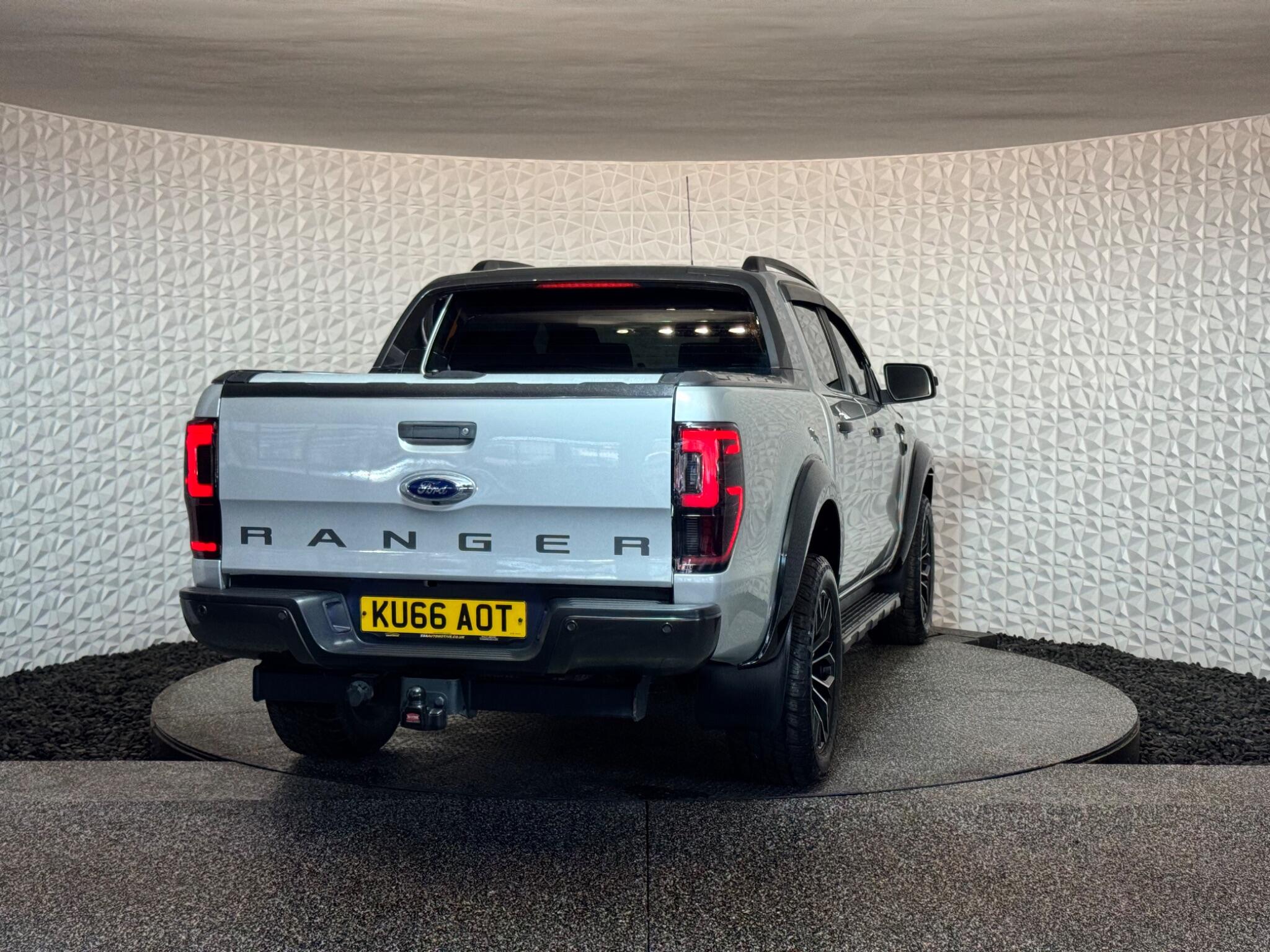 Ford Ranger view 12