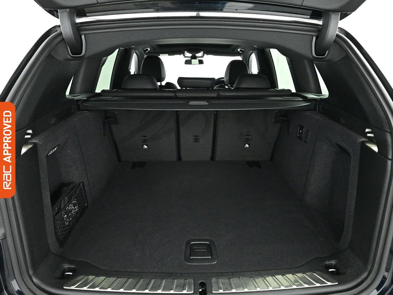 BMW Ix3 view 29