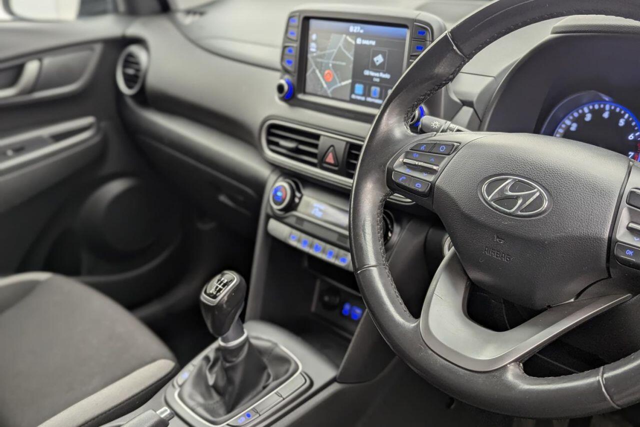 Hyundai Kona view 35