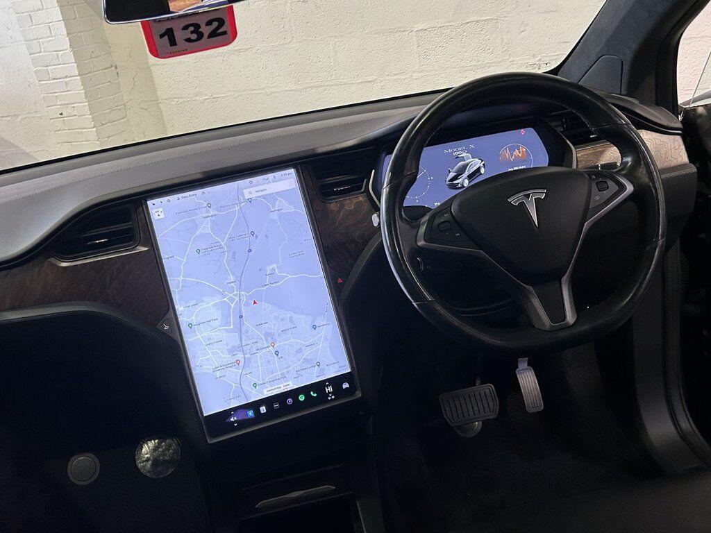 Tesla Model X view 35