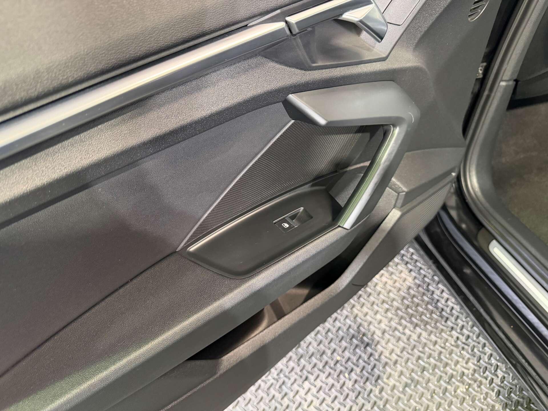 Audi A3 view 65