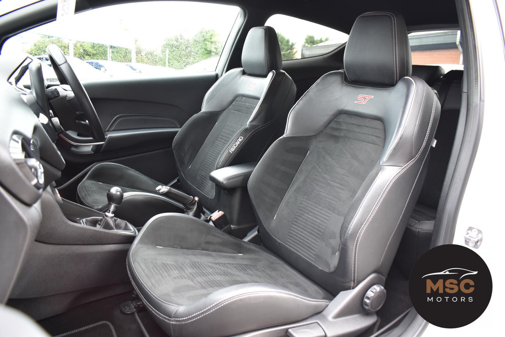 Ford Fiesta view 31