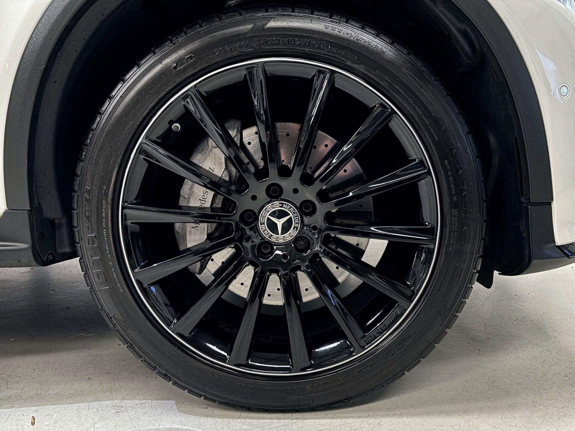 Mercedes-Benz GLC view 37