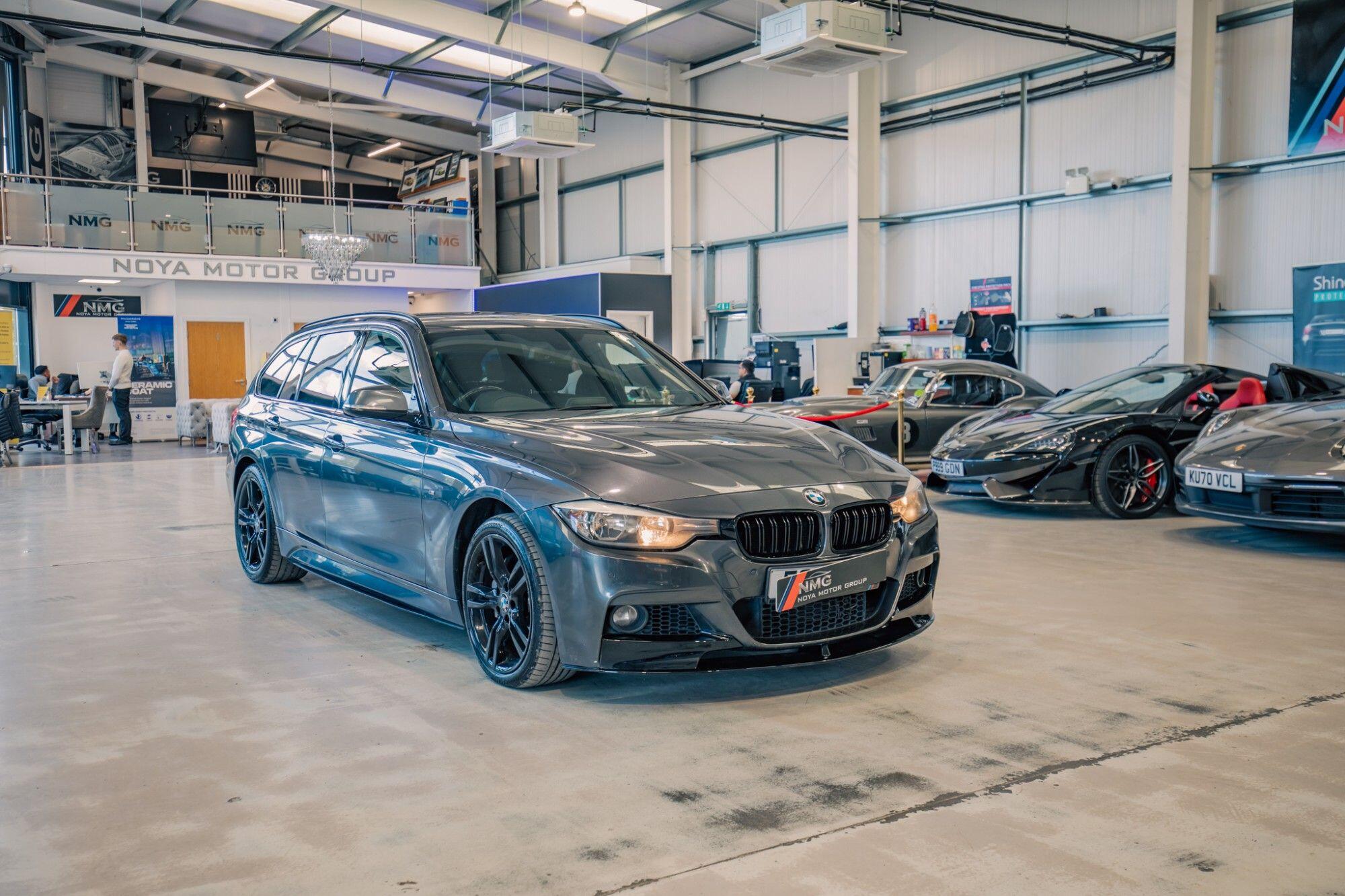 BMW 3 Series view 22