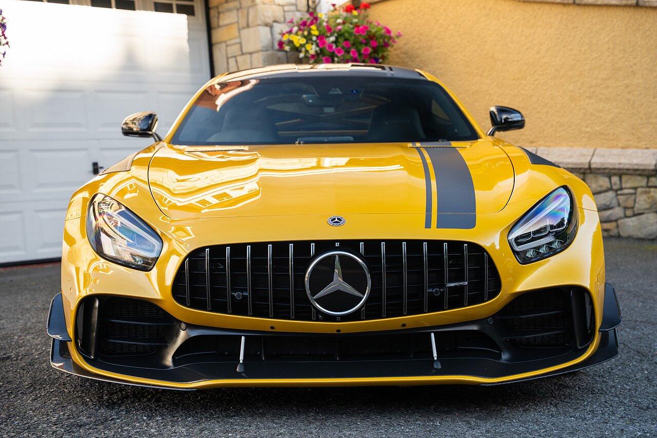 Mercedes-Benz Amg GT view 35