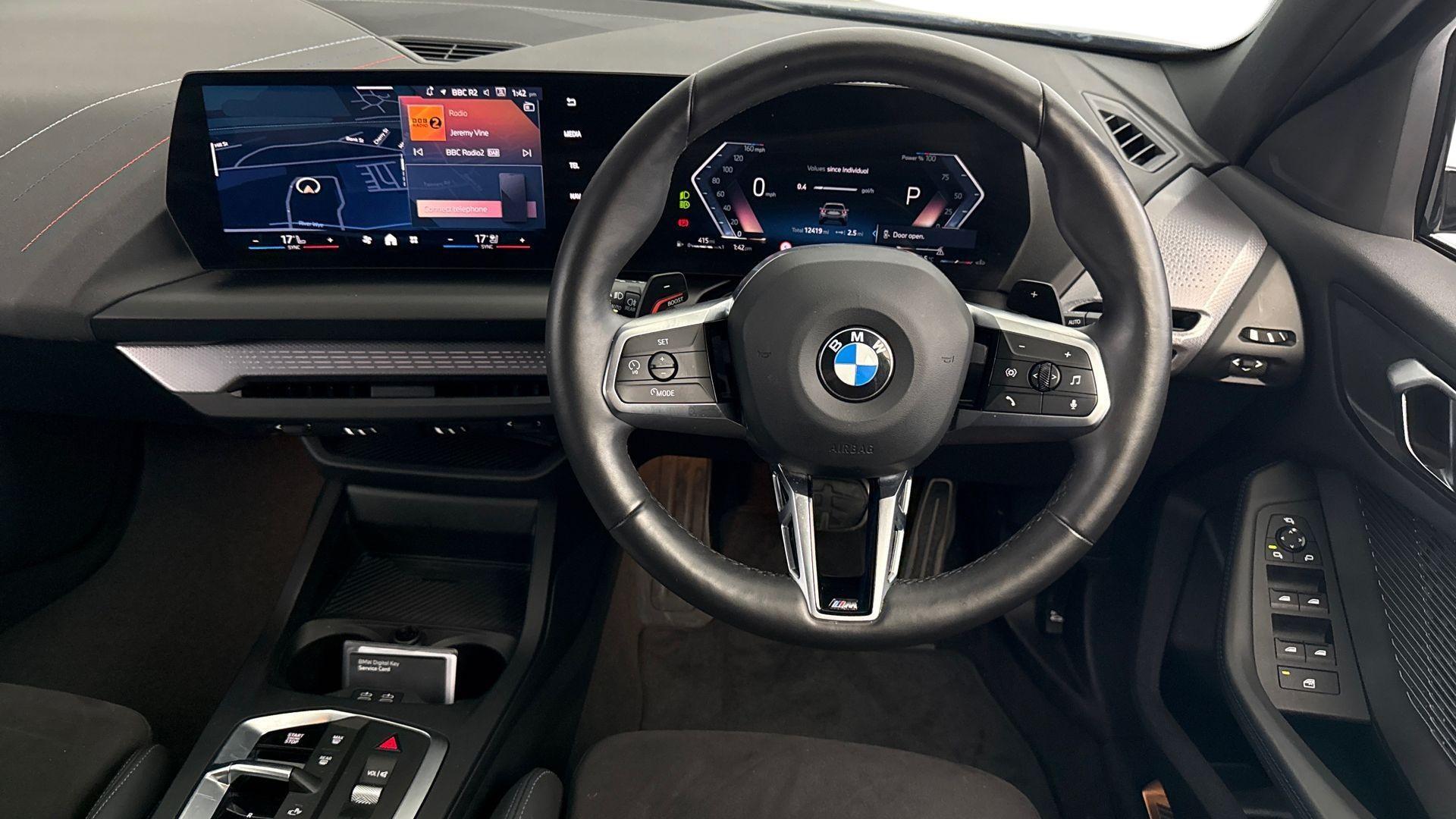BMW 1 Series view 5