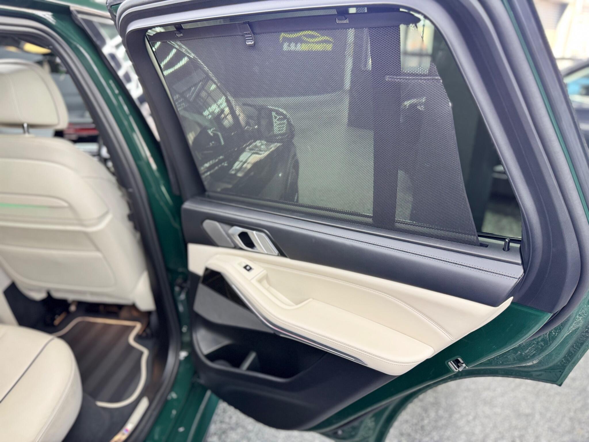 BMW X5 view 35