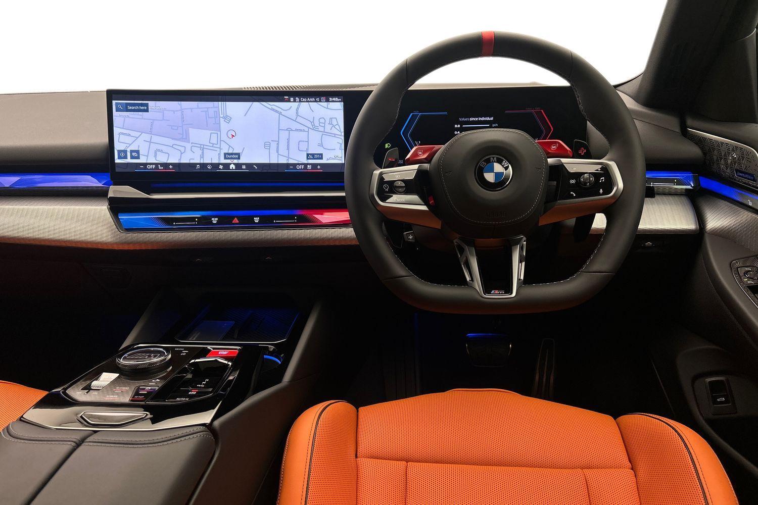 BMW M5 view 5