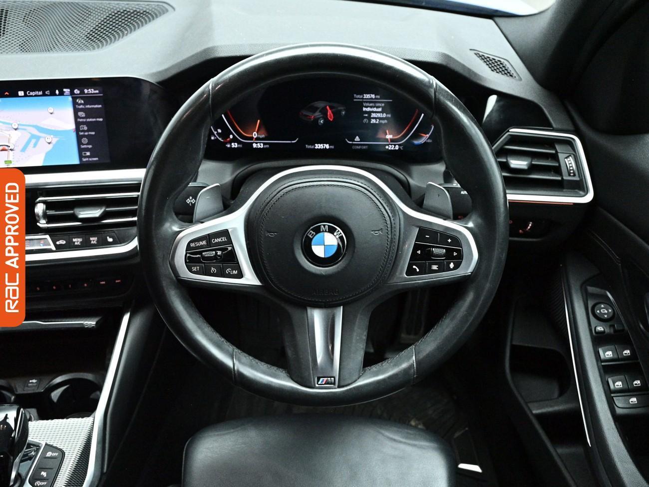 BMW 3 Series view 9