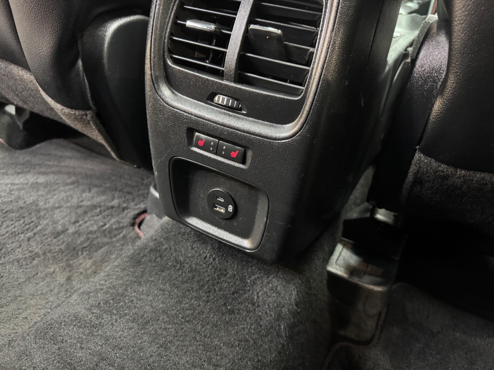 Ford Kuga view 47