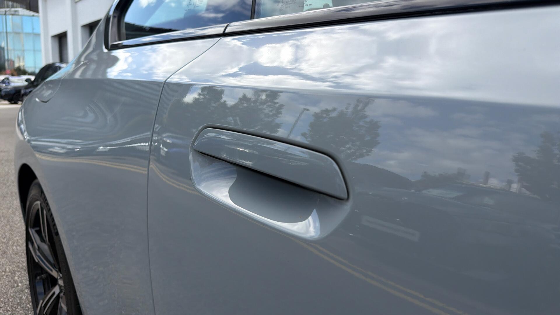 BMW 2 Series view 25