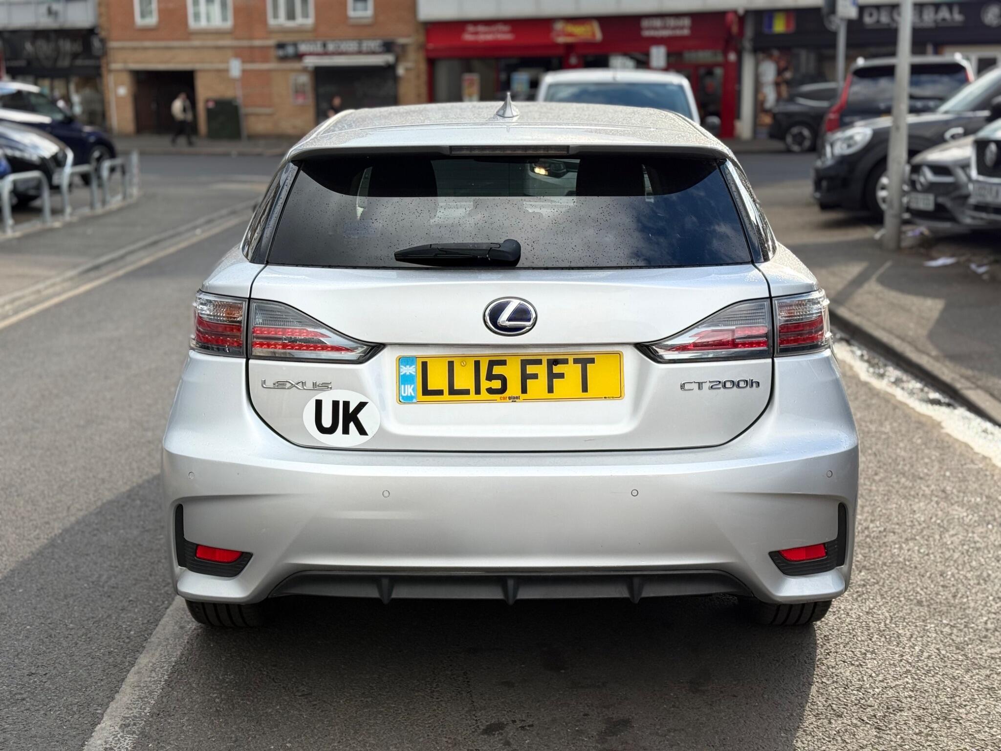 Lexus CT view 6