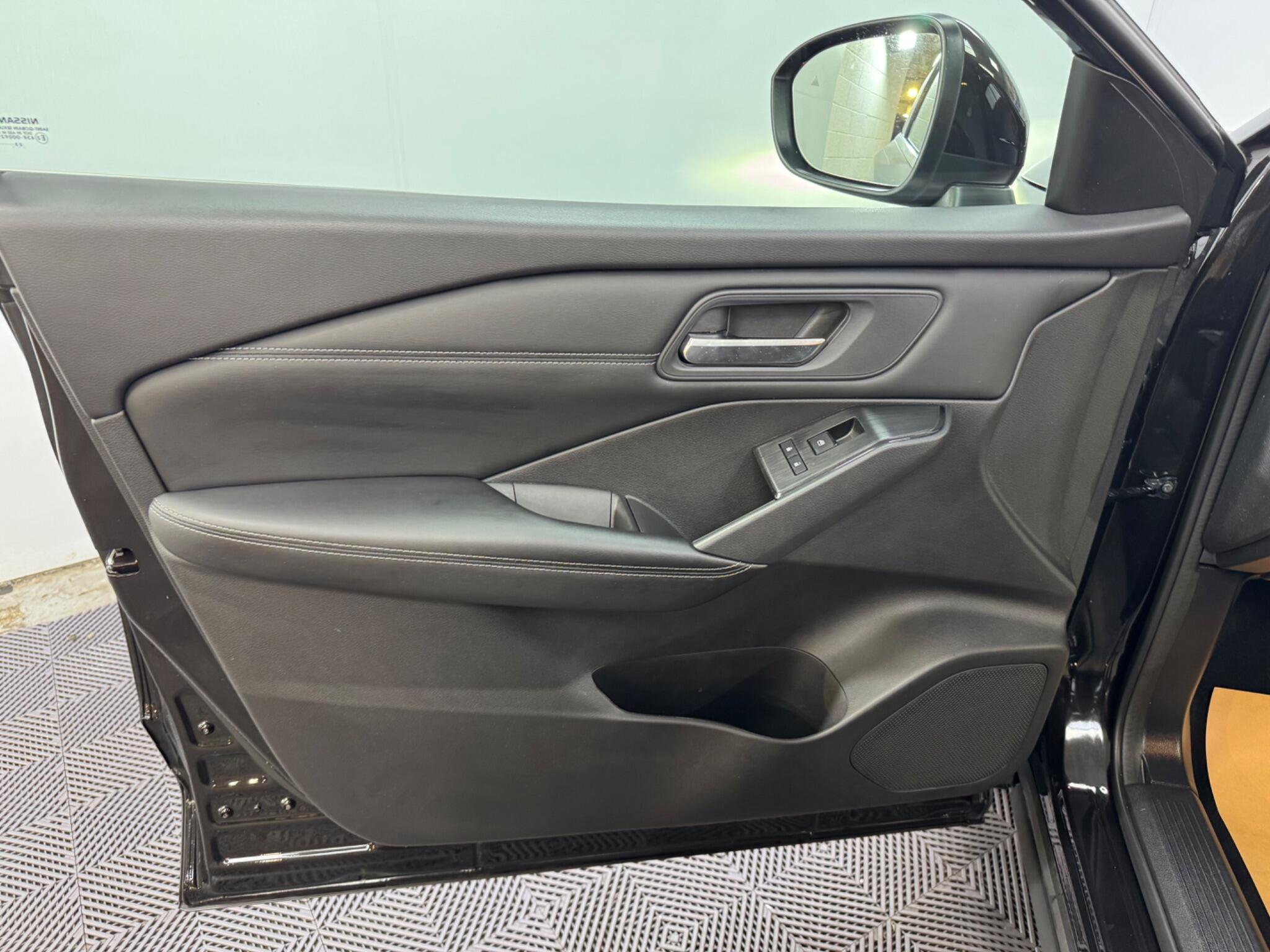 Nissan Qashqai view 30