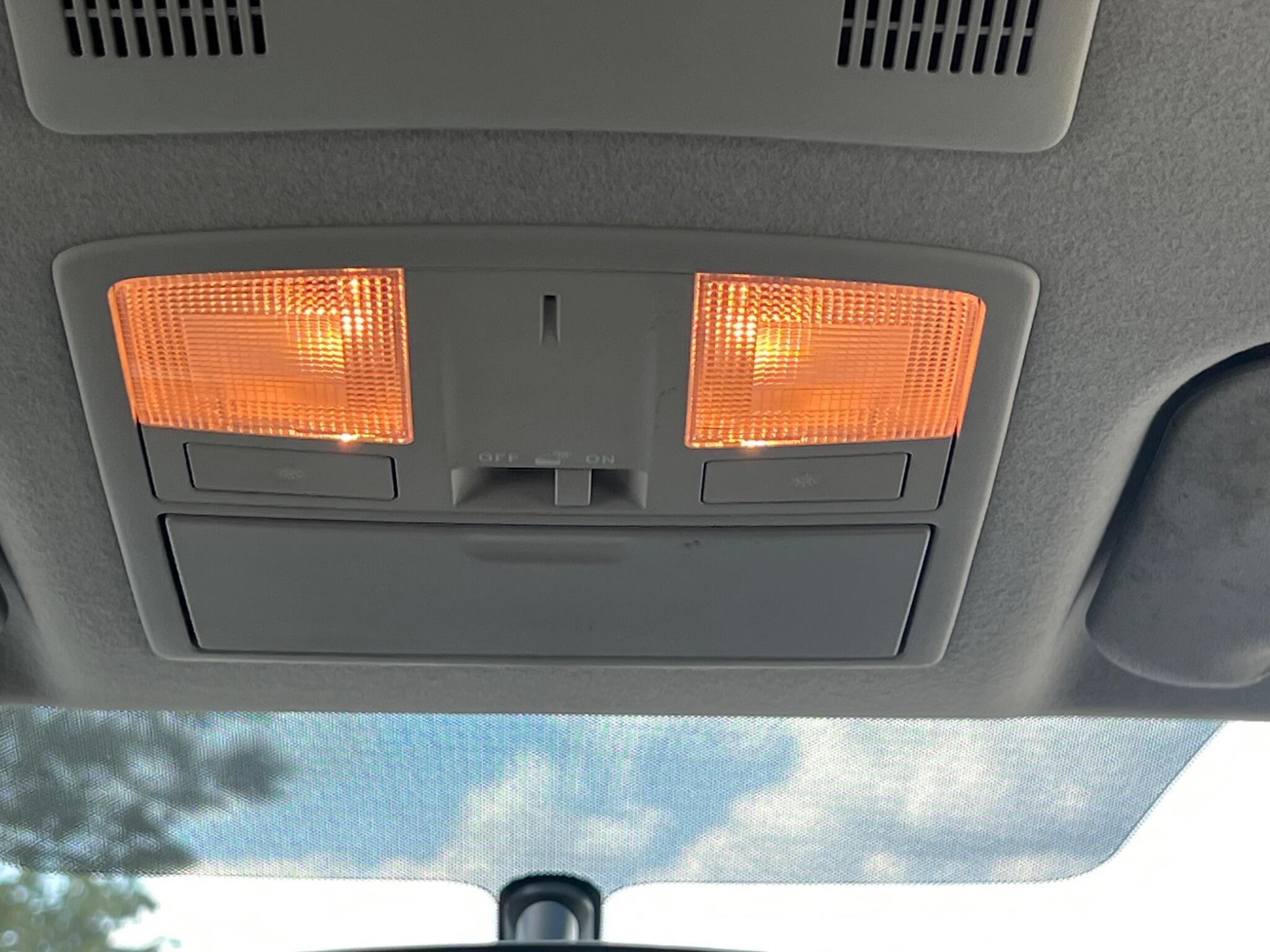 Mazda Mazda3 view 48