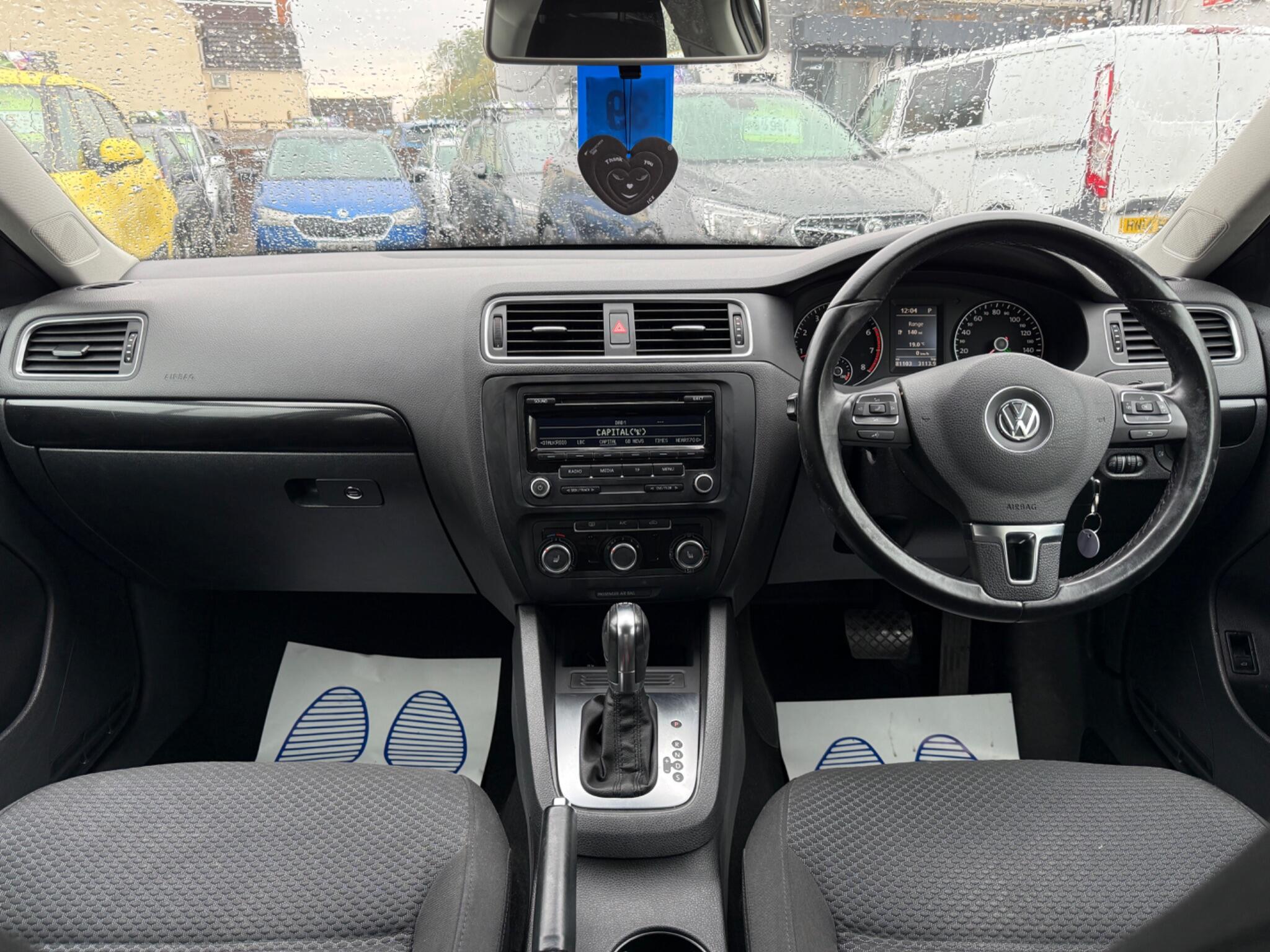Volkswagen Jetta - Image 57