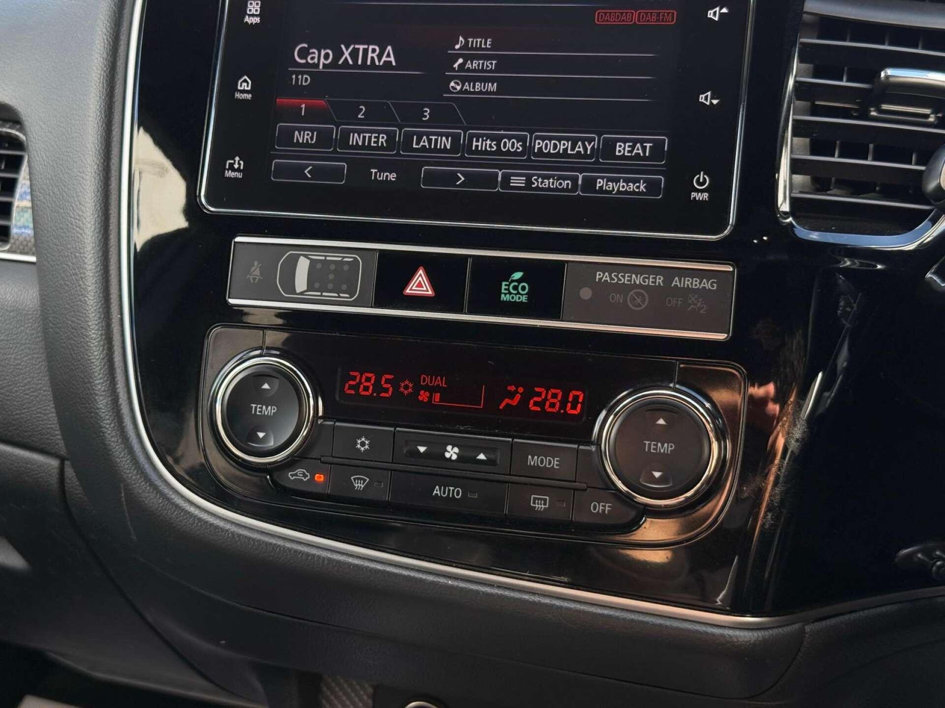 Mitsubishi Outlander view 59