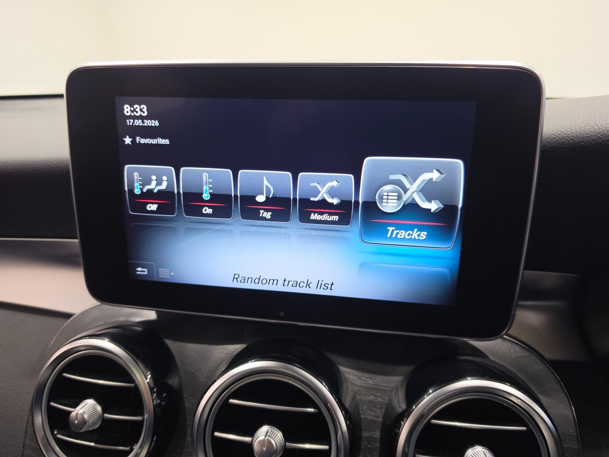 Mercedes-Benz GLC view 32
