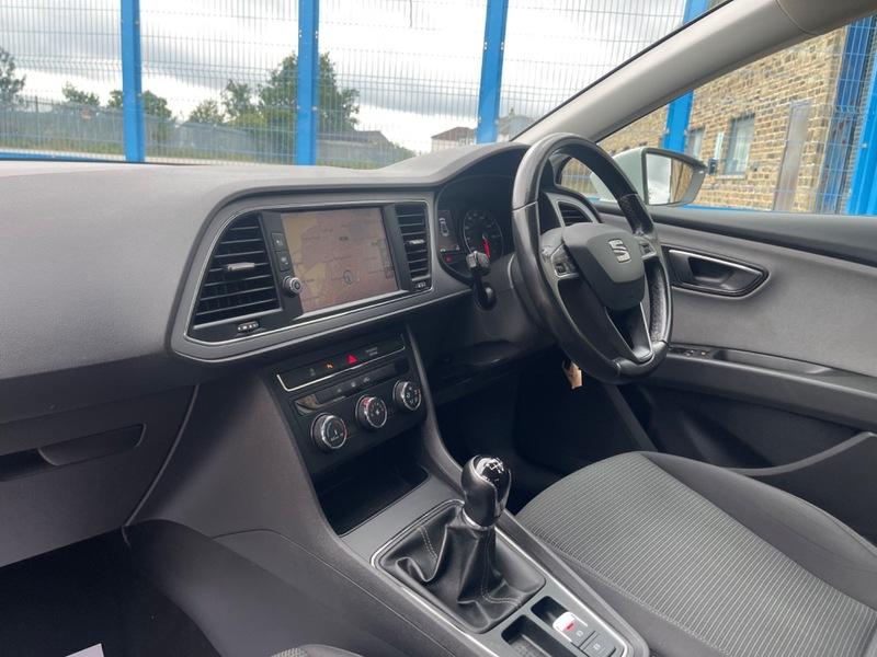 2019 SEAT Leon 1.6 TDI SE Dynamic Euro 6 (s/s) 5dr • 88,500 miles image 14