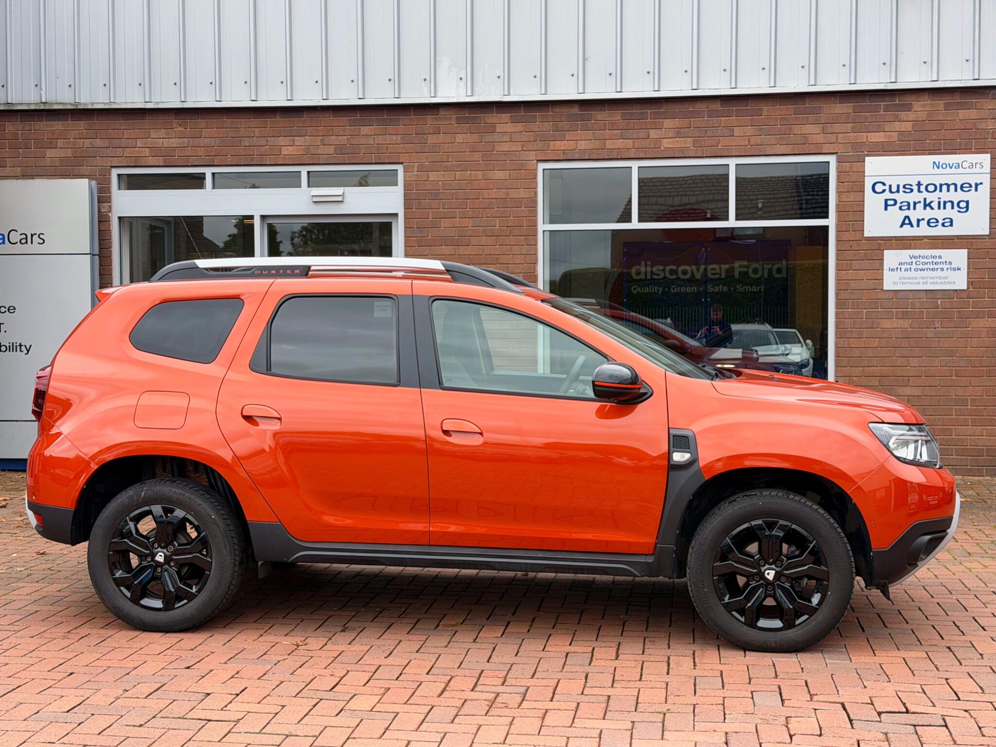 Dacia Duster view 14