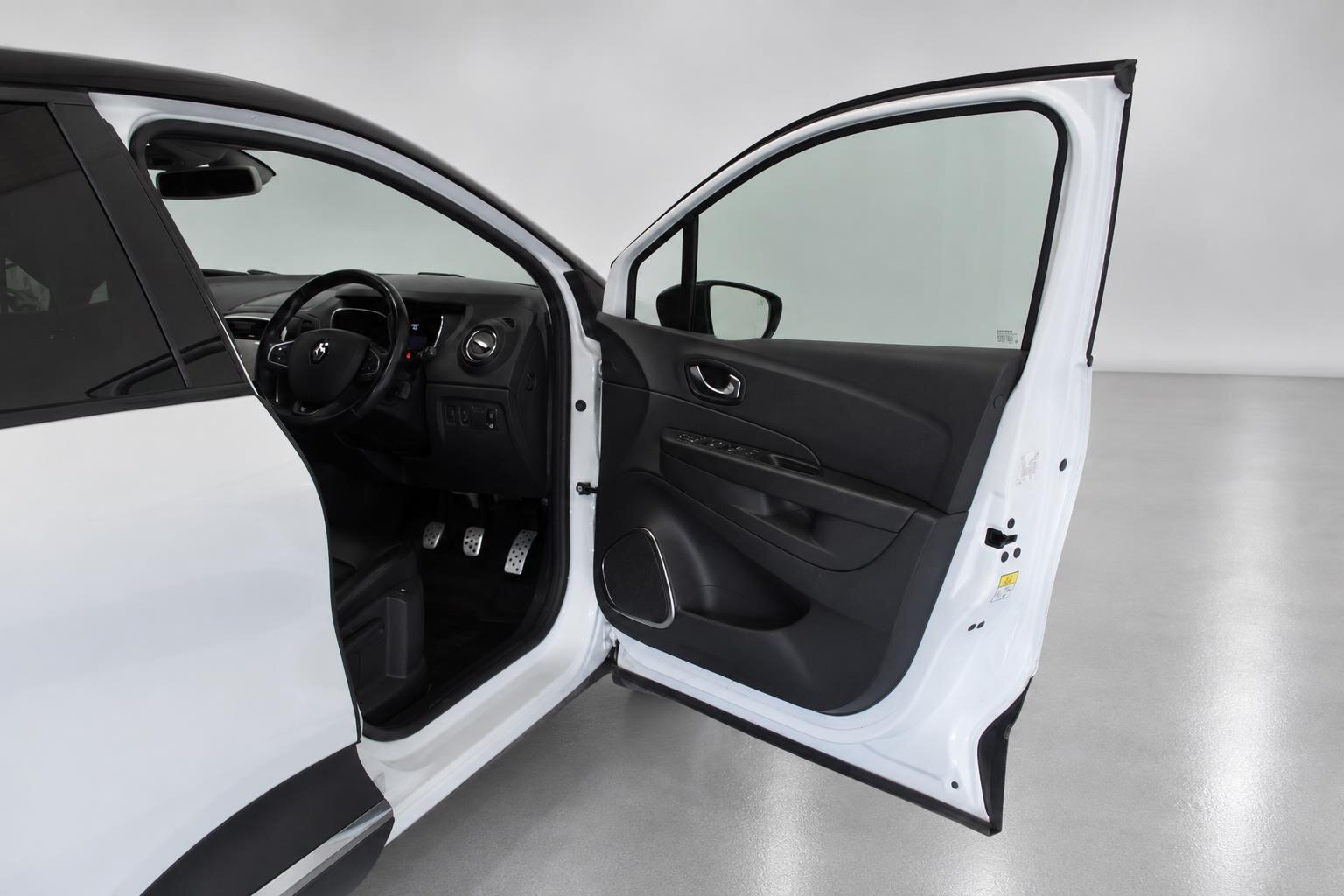 Renault Captur view 25