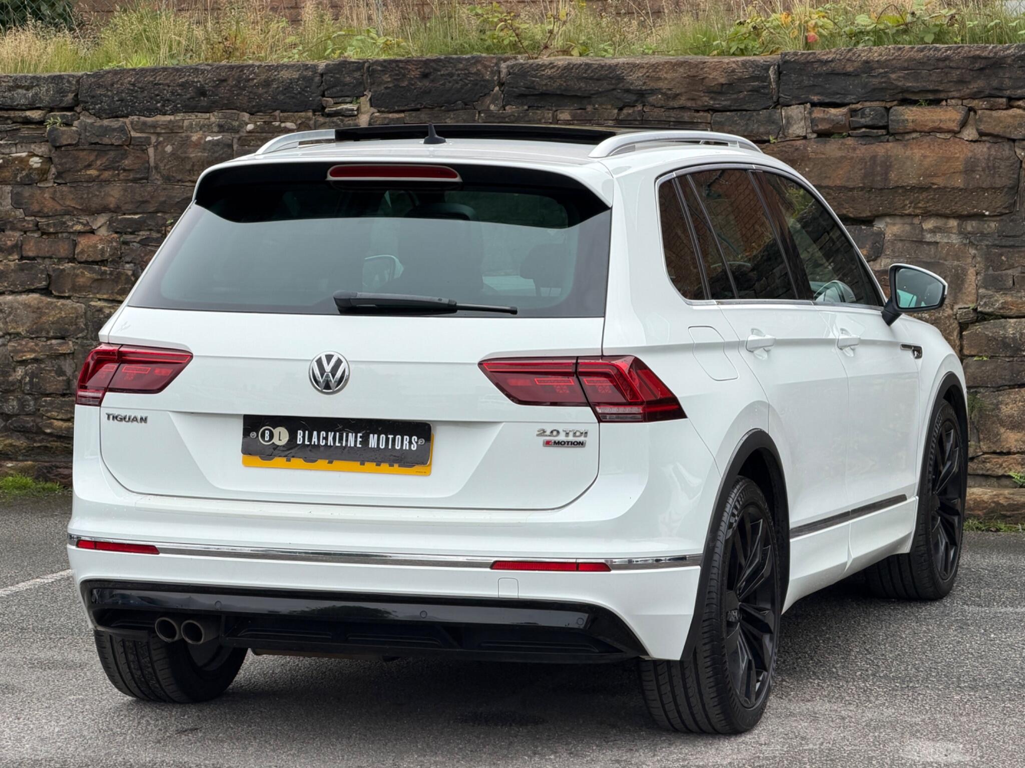 Volkswagen Tiguan view 7