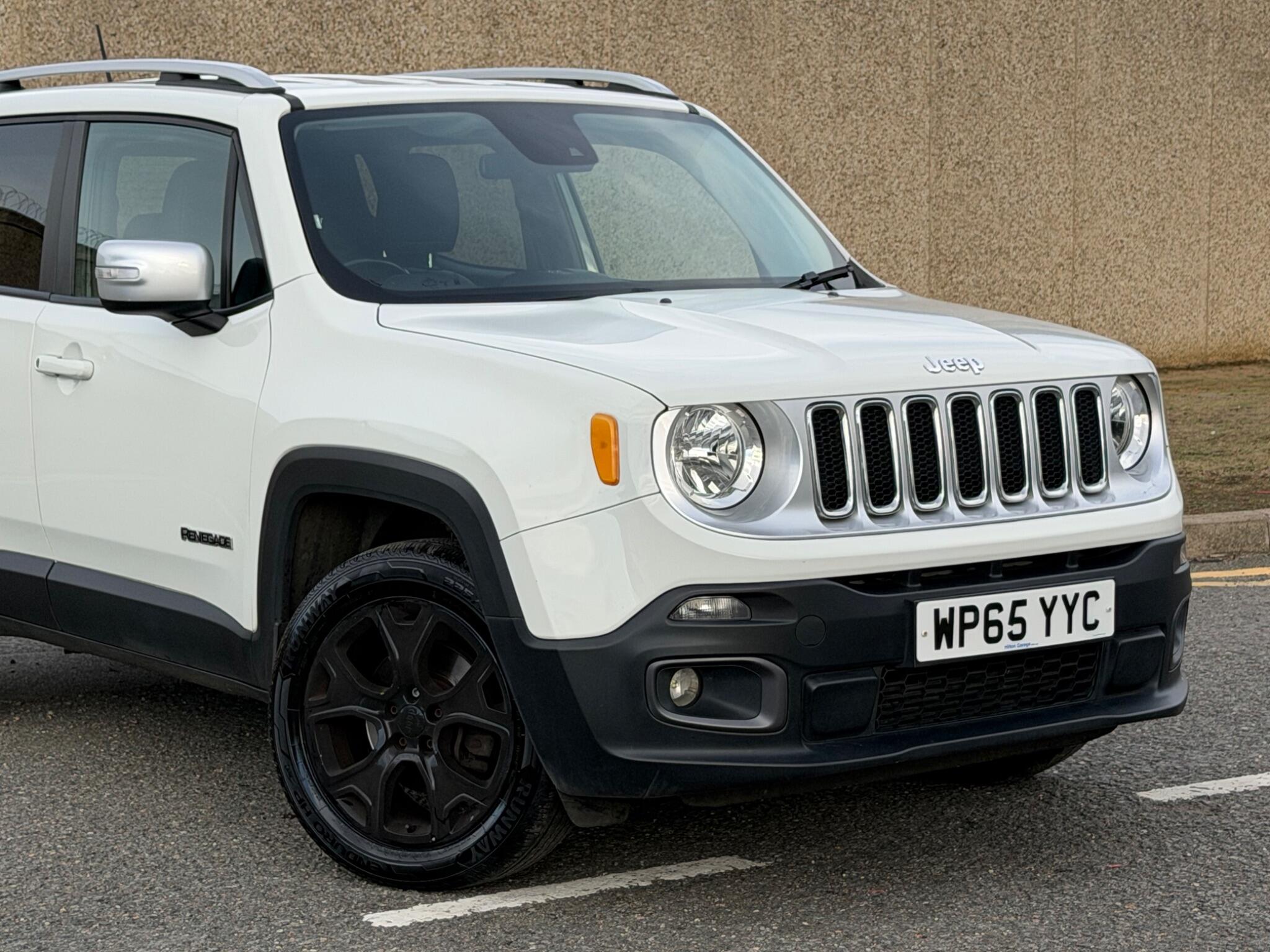 Jeep Renegade view 6
