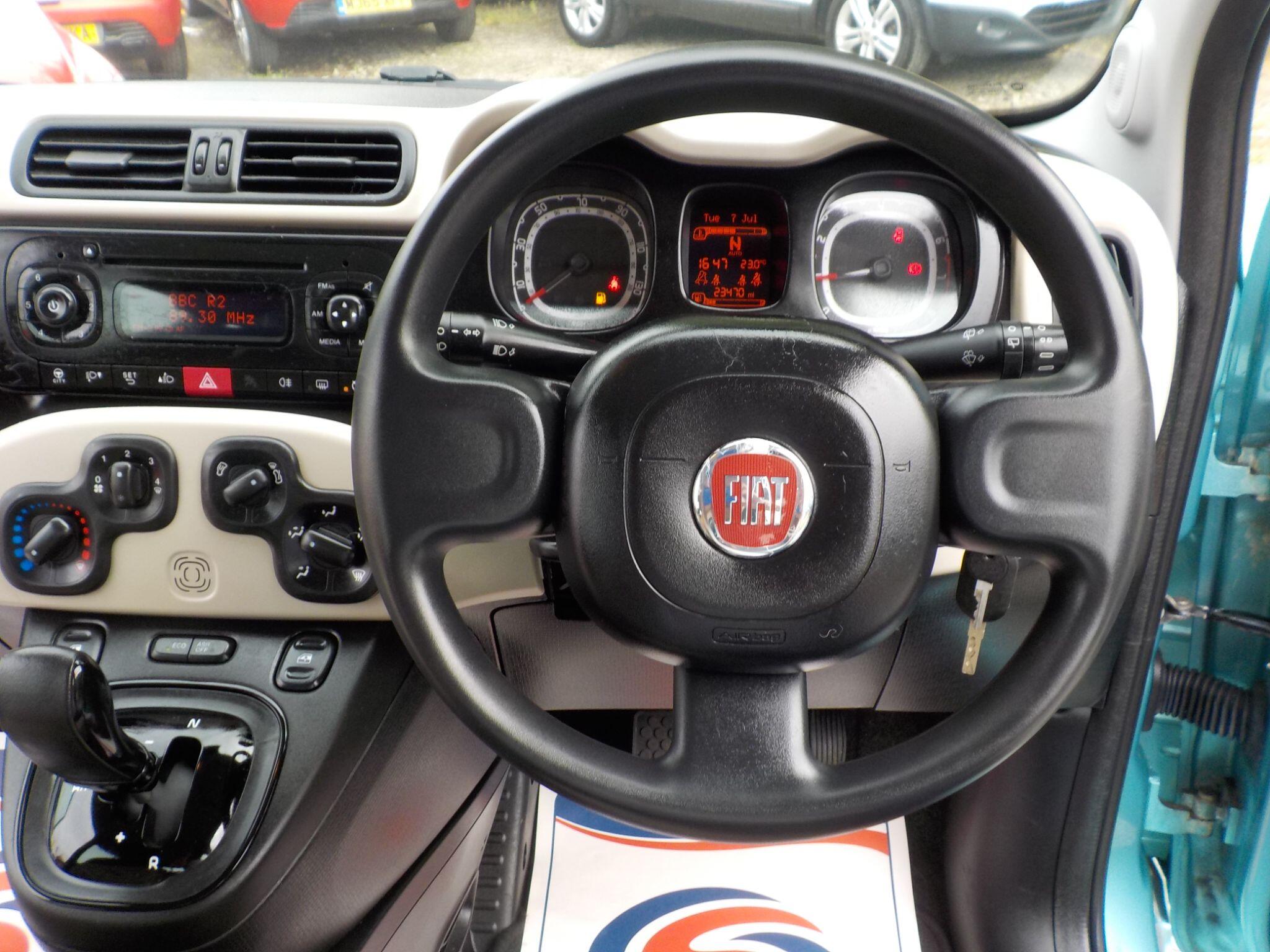 Fiat Panda 0.9 TwinAir Easy Dualogic Euro 6 (s/s) 5dr